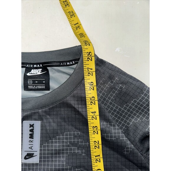 Nike Mens Size Med Air Max Camo Crew Sweatshirt Sportsear Club CZ2830 068 Gray - Picture 10 of 10
